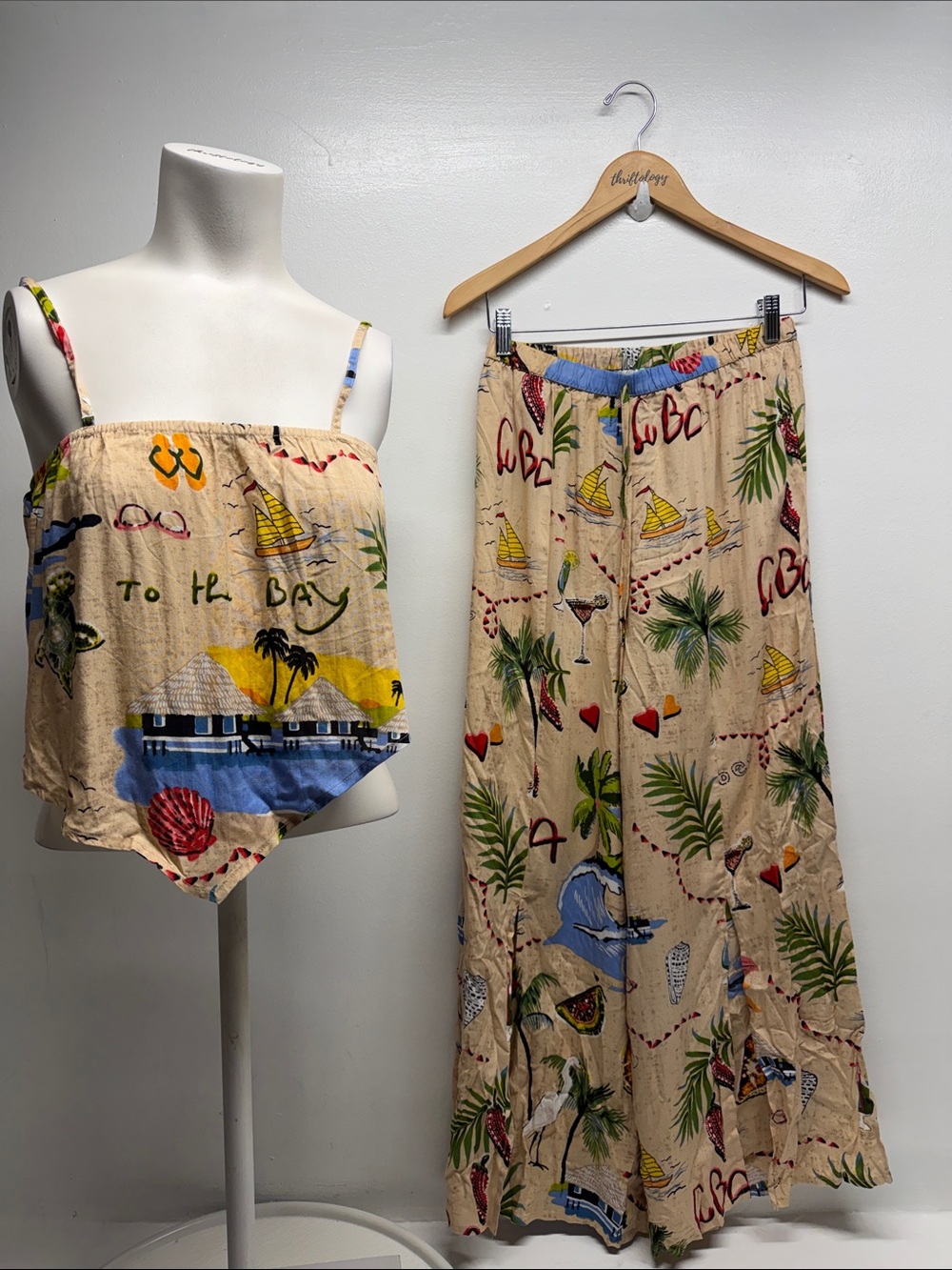 True Destinations Matching Set Crop Top Wide Leg Pants Tropical Tan New Medium